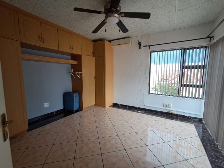 4 Bedroom Property for Sale in Roylglen Gardens Northern Cape